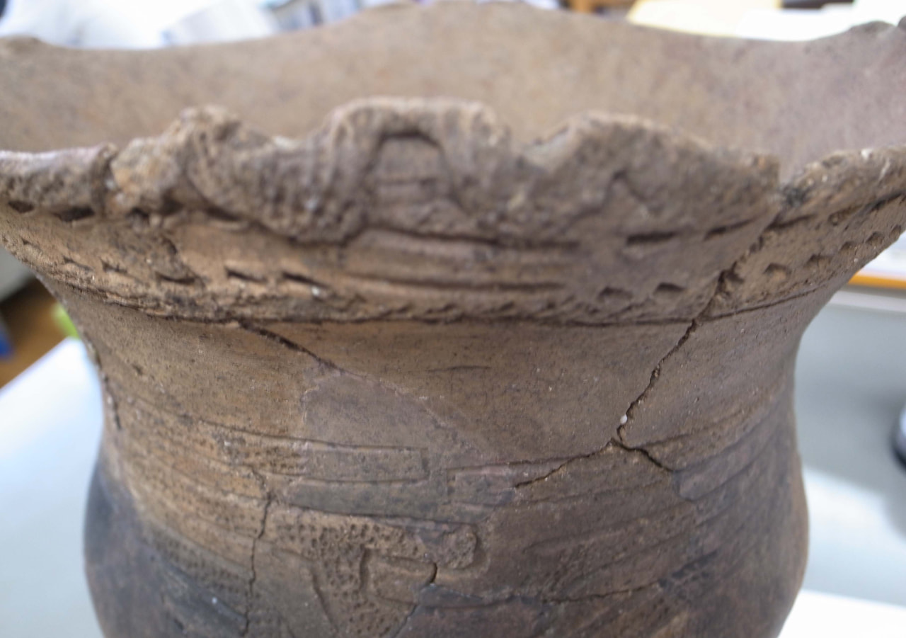 縄文土器と蛇｜コラム｜築上町歴史散歩ホームページ